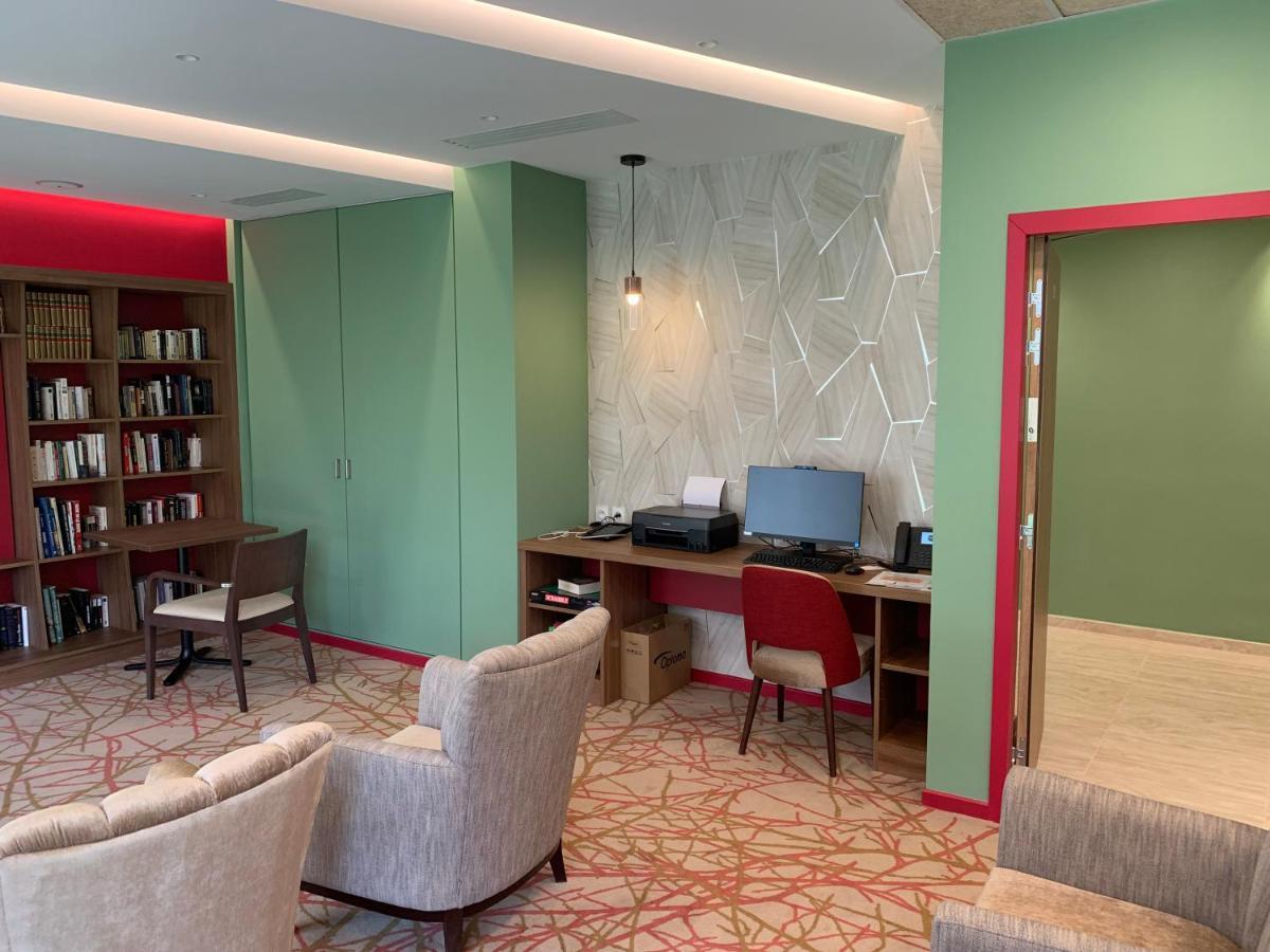 Domitys Les Cepages Aparthotel Gaillac Exteriör bild